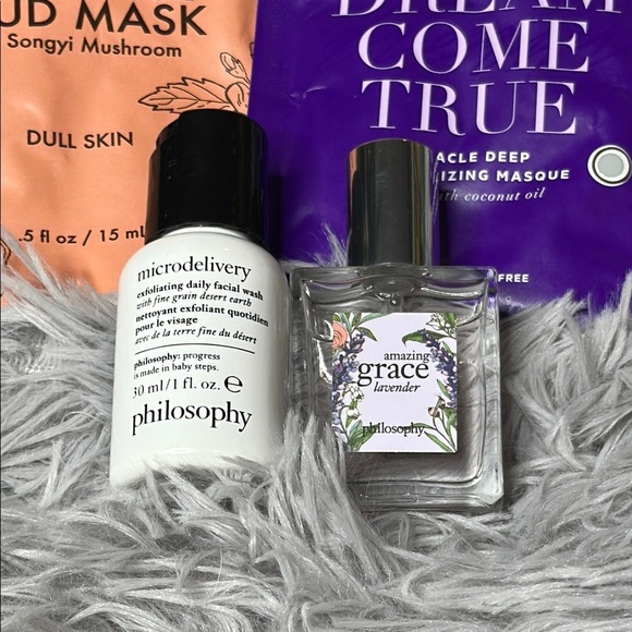 IPSY & Philosophy Bundle: Elegant Lace Ipsy Pouch PHILOSOPHY Face Wash & Spray + - Picture 3 of 8
